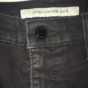 Women’s Black Jeans